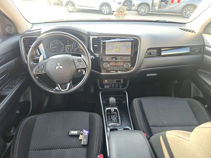 Mitsubishi Outlander 2nd hand, 2018, private hand