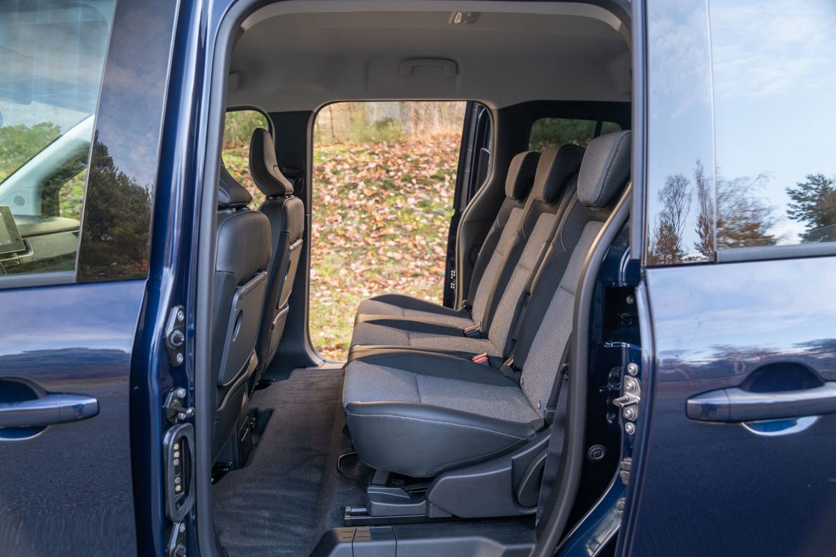 Renault Kangoo 2021. Задние сидения. Компактвэн, 3 поколение