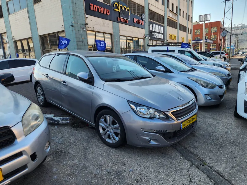 Peugeot 308 2nd hand, 2015
