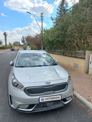 Kia Niro 2nd hand, 2017, private hand