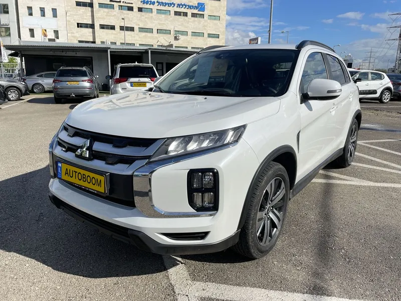 Mitsubishi ASX с пробегом, 2021
