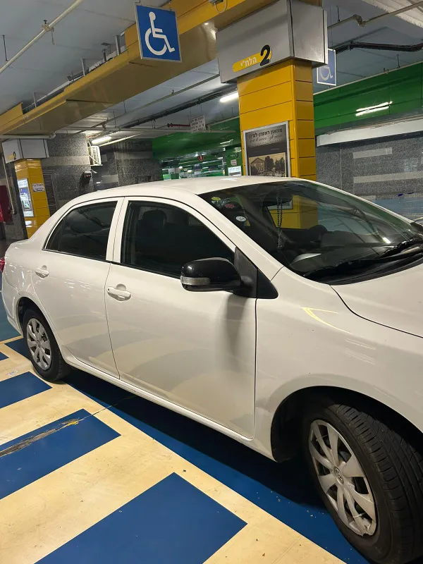 Toyota Corolla 2nd hand, 2010, private hand