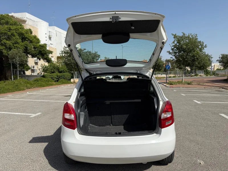 Skoda Fabia 2nd hand, 2012, private hand