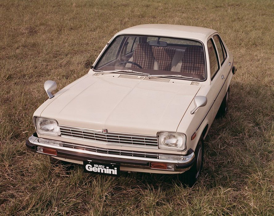 Isuzu Gemini 1974. Carrosserie, extérieur. Berline, 1 génération