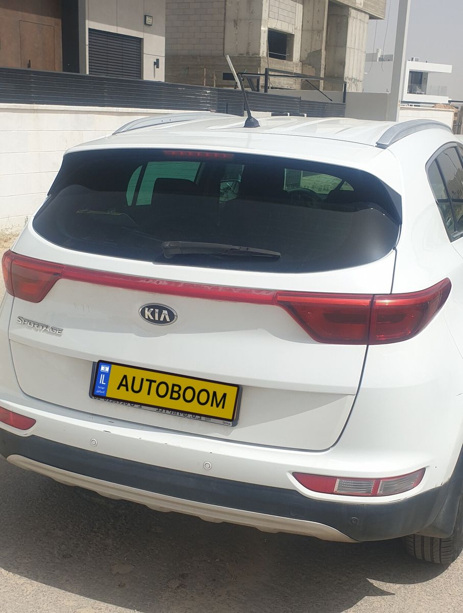 Kia Sportage 2nd hand, 2017, private hand