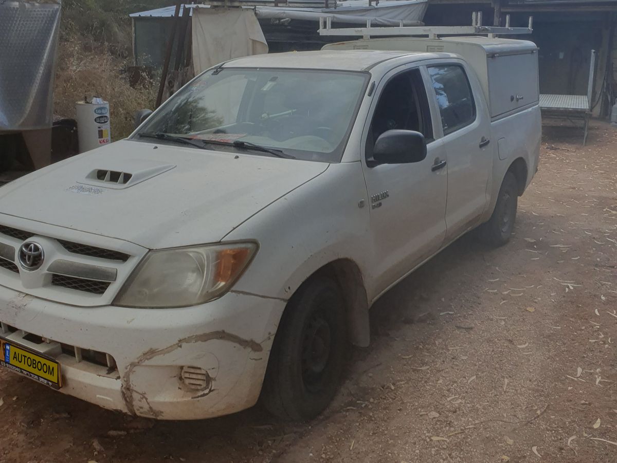 Toyota Hilux 2nd hand, 2008, private hand