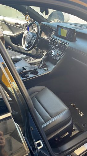 Lexus IS 2ème main, 2022, main privée