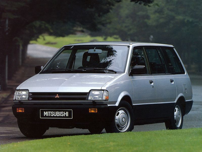 Mitsubishi Space Wagon 1983. Carrosserie, extérieur. Compact Van, 1 génération