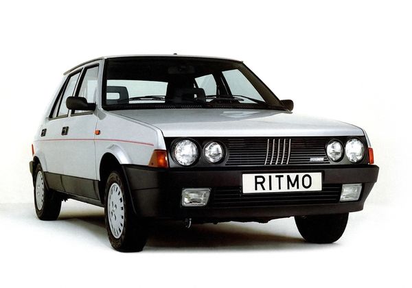 Fiat Ritmo 1982. Bodywork, Exterior. Mini 5-doors, 1 generation, restyling