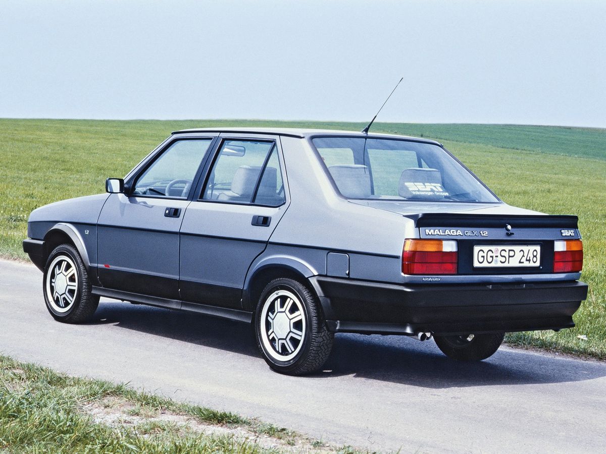 SEAT Malaga 1985. Carrosserie, extérieur. Berline, 1 génération