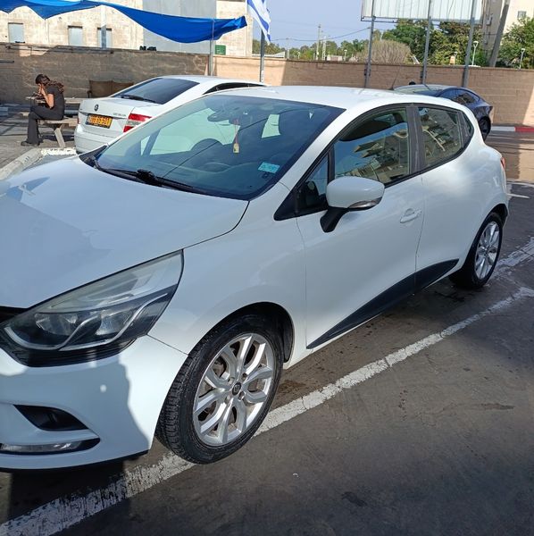 Renault Clio 2nd hand, 2017, private hand