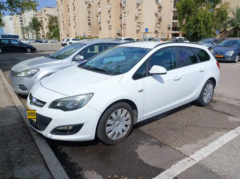 Opel Astra с пробегом, 2015, частная рука