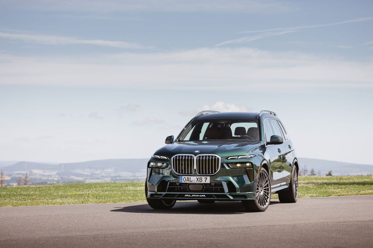 ألبينا XB7 2022. الهيكل، المظهر الخارجي. SUV ٥ أبواب, 1 الجيل، تحديث
