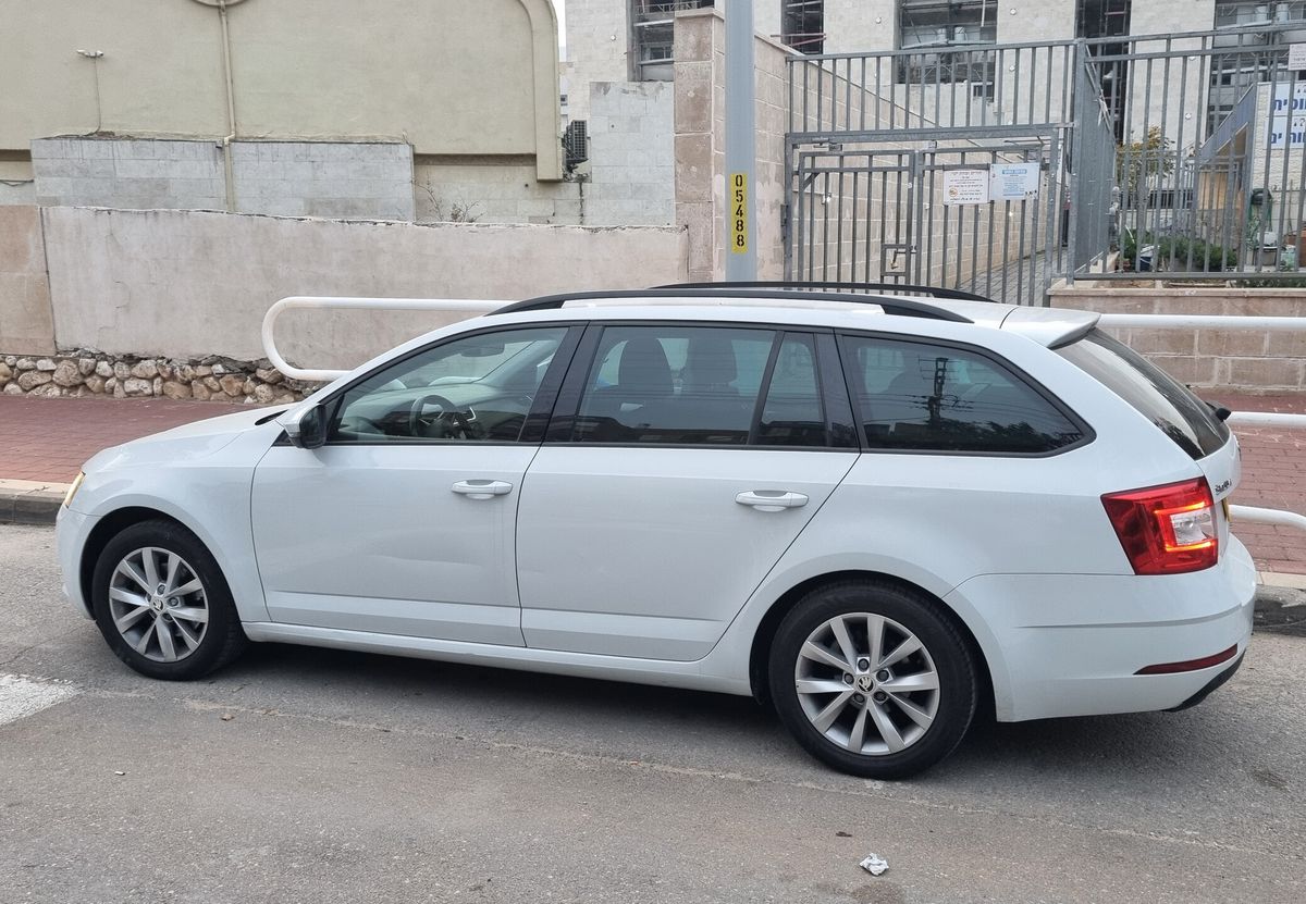 Skoda Octavia 2nd hand, 2019, private hand