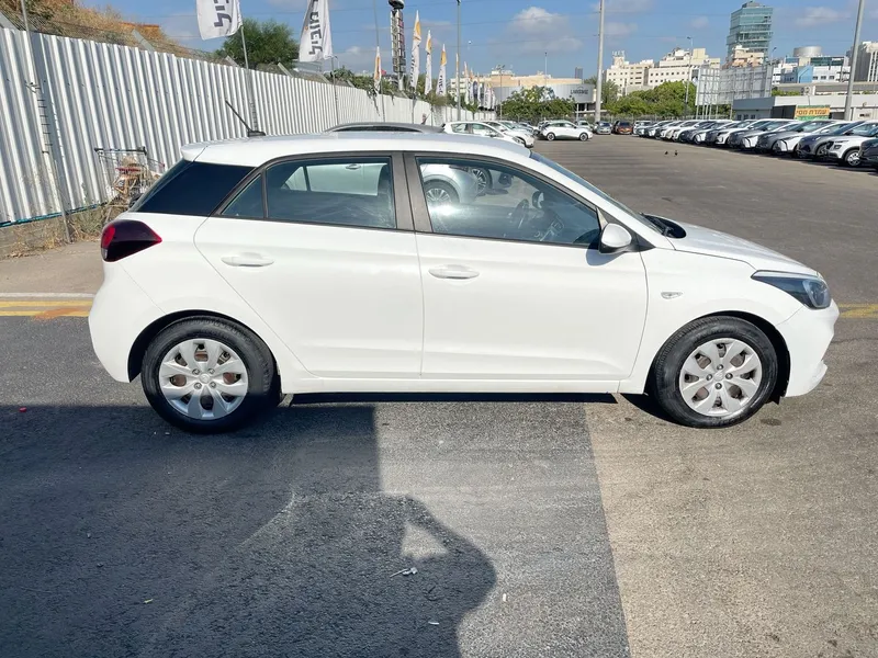 Hyundai i20 с пробегом, 2021
