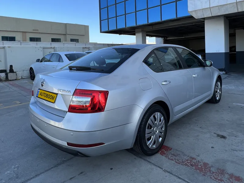 Skoda Octavia с пробегом, 2017