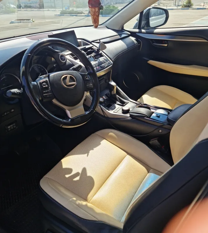 Lexus NX 2ème main, 2017, main privée