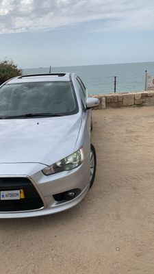 מיצובישי לנסר יד 2 רכב, 2016, פרטי