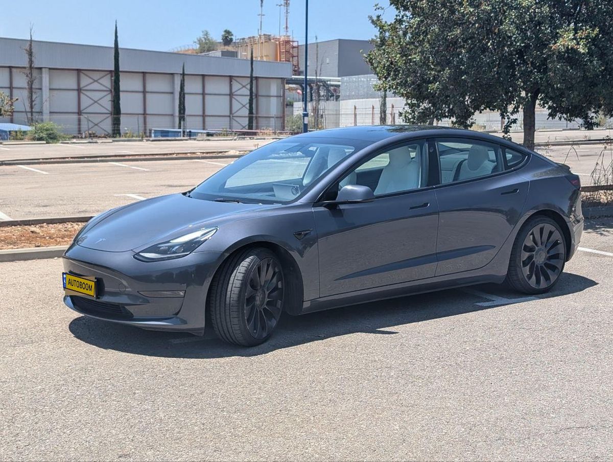 Tesla Model 3 с пробегом, 2021, частная рука