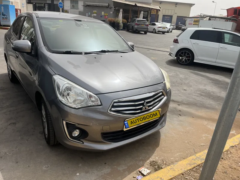 Mitsubishi Attrage 2ème main, 2016, main privée