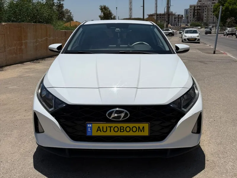 יונדאי i20 יד 2 רכב, 2022, פרטי