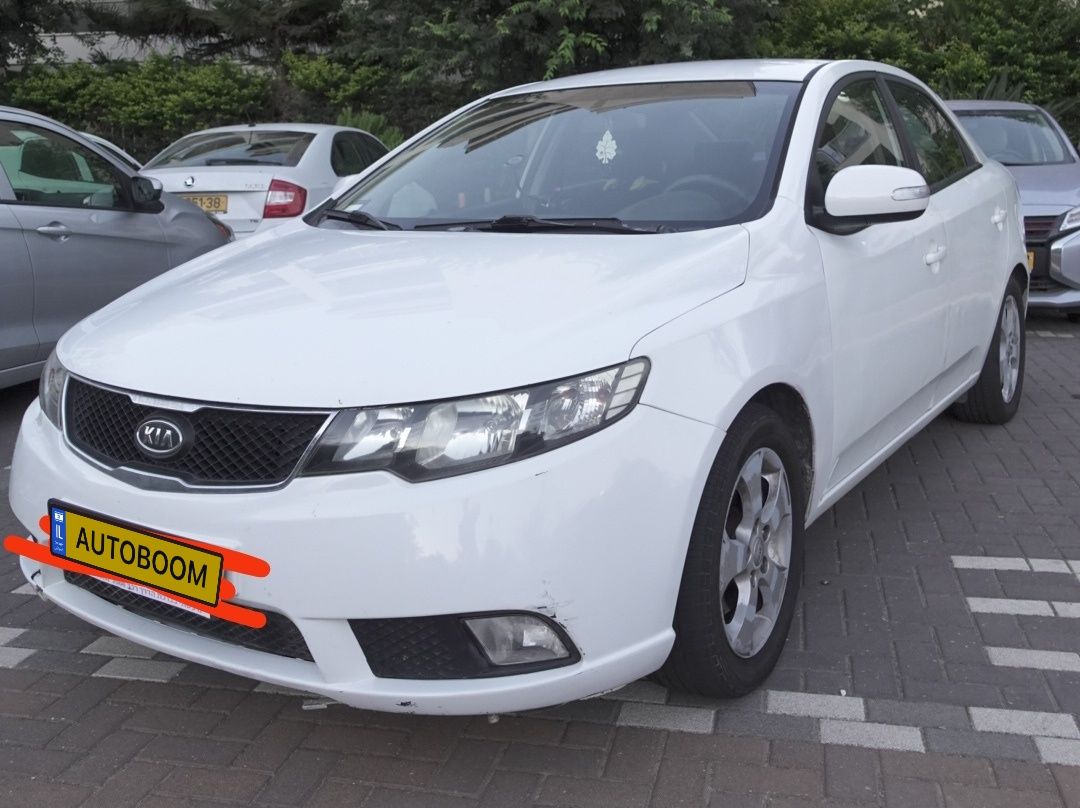 Kia Forte с пробегом, 2010, частная рука