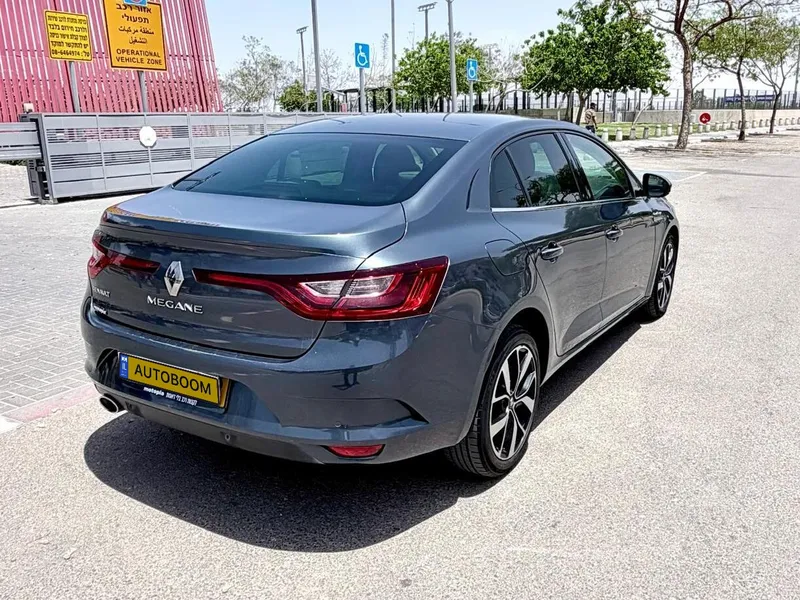 רנו מגאן יד 2 רכב, 2020