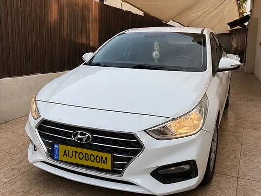 Hyundai Accent 2nd hand, 2019, private