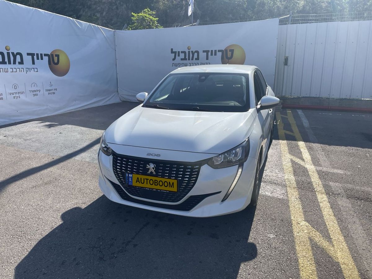 Peugeot 208 2nd hand, 2021, private hand