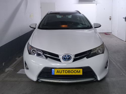 Toyota Auris, 2015, photo