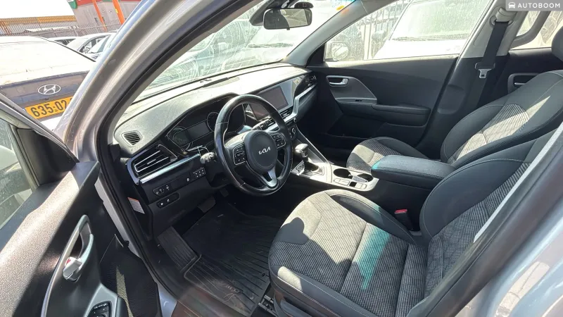 Kia Niro Plus 2nd hand, 2023