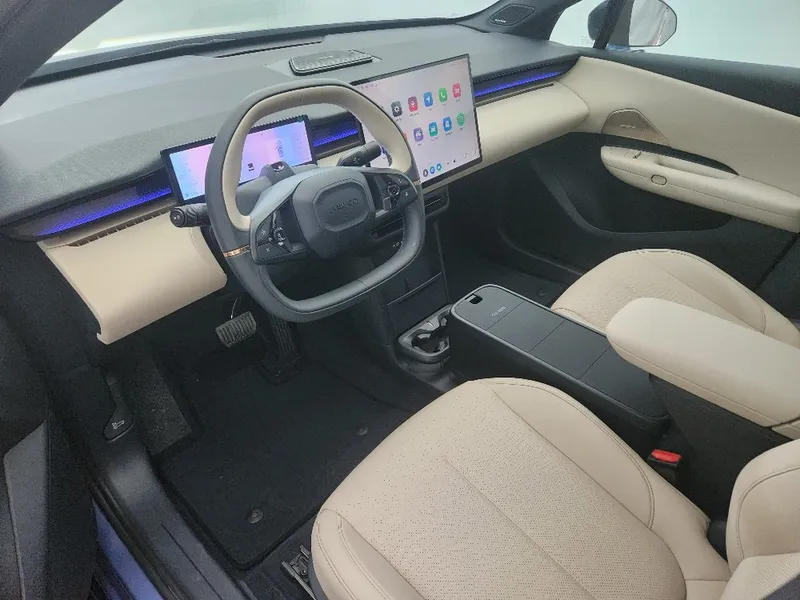Lynk&Co 02 nouvelle voiture, 2025