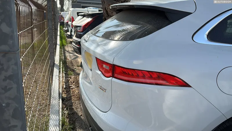 Jaguar F-Pace с пробегом, 2018