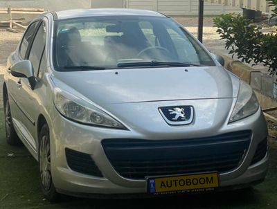 Peugeot 207 с пробегом, 2011, частная рука