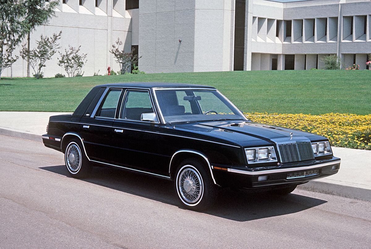 Chrysler LeBaron 1982. Carrosserie, extérieur. Berline, 2 génération