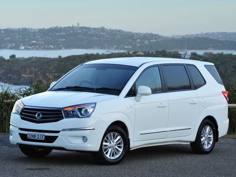 Ssangyong minivan sales