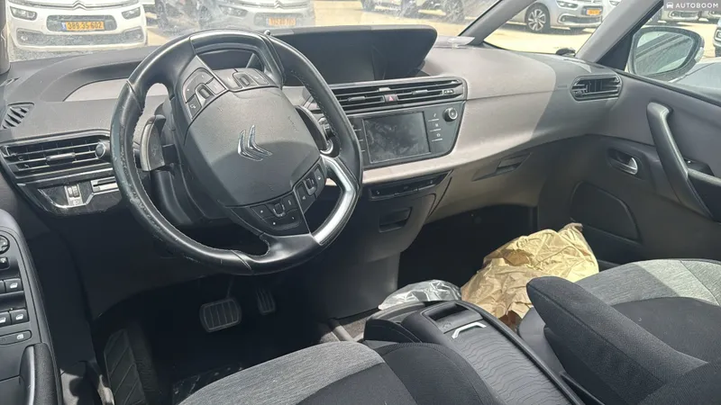 Citroen C4 SpaceTourer с пробегом, 2021