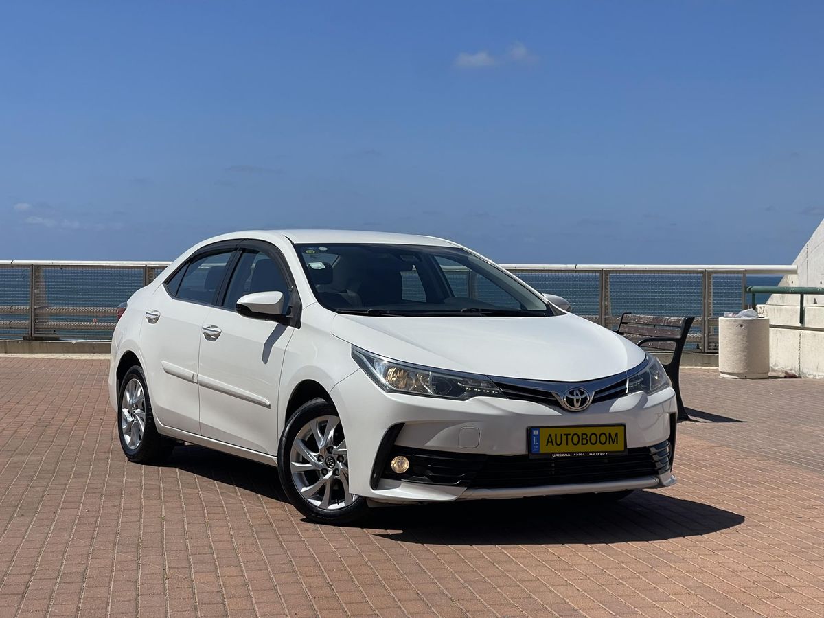 Toyota Corolla с пробегом, 2017, частная рука