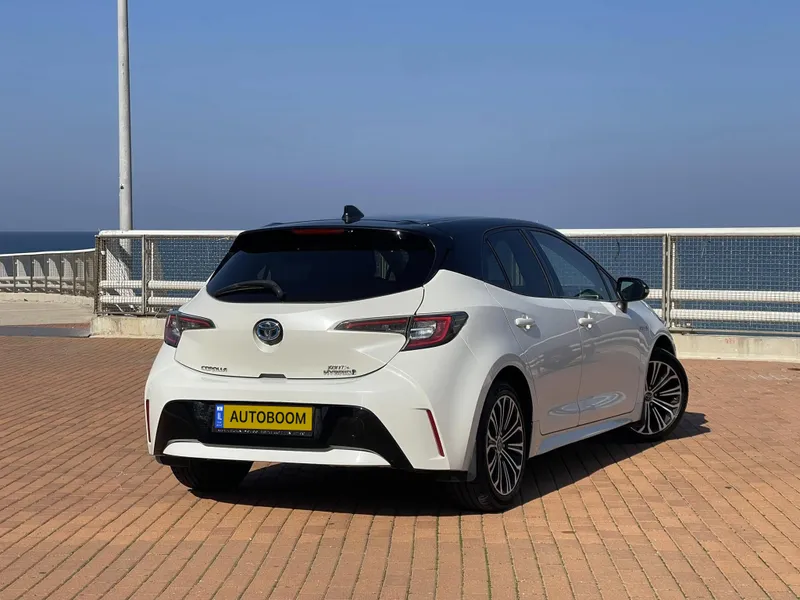 Toyota Corolla 2nd hand, 2020