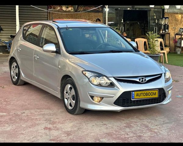 Hyundai i30 2ème main, 2010, main privée