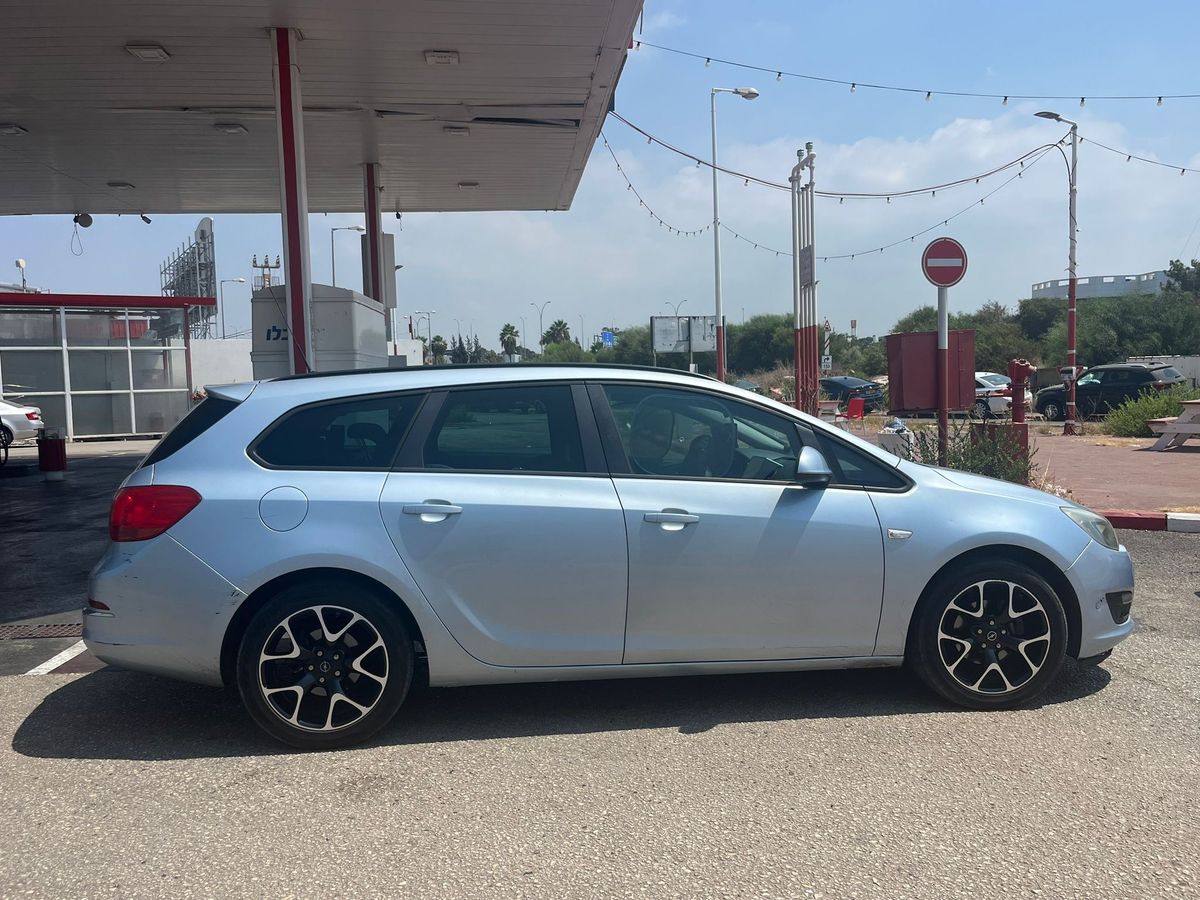 Opel Astra 2ème main, 2015, main privée