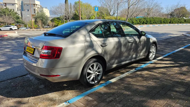 Skoda Octavia 2nd hand, 2018, private hand