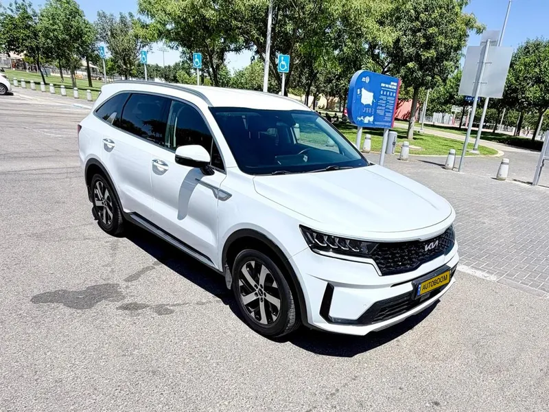 Kia Sorento 2nd hand, 2023