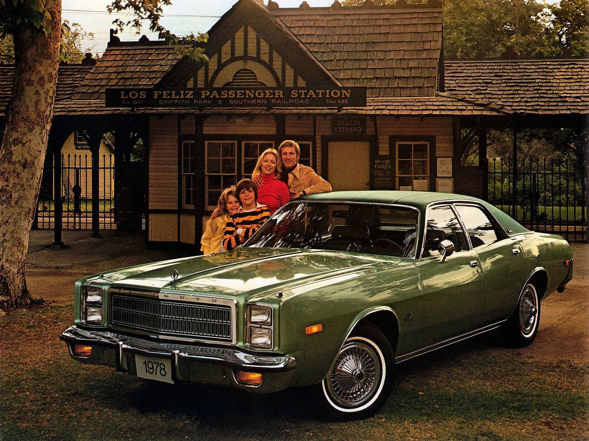 Plymouth Fury 1975. Carrosserie, extérieur. Berline, 7 génération