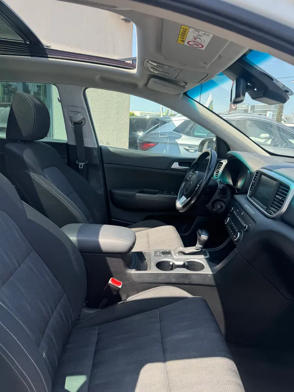 Kia Sportage 2nd hand, 2021, private hand