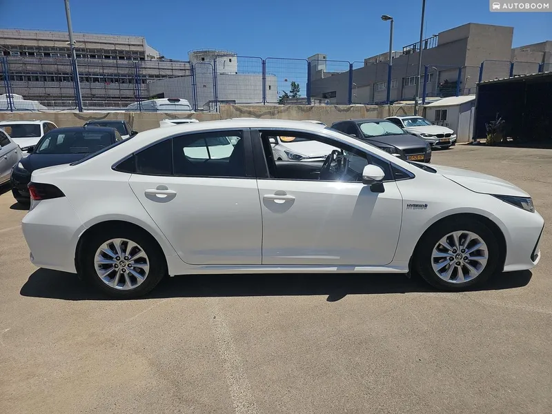 Toyota Corolla 2ème main, 2021