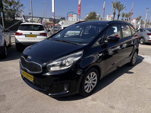 Kia Carens 2nd hand, 2016, private hand