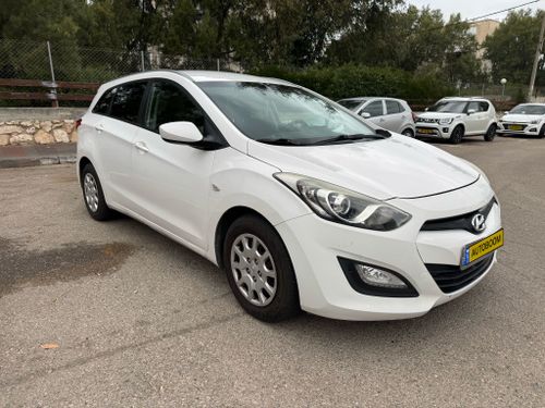 Hyundai i30, 2013, photo