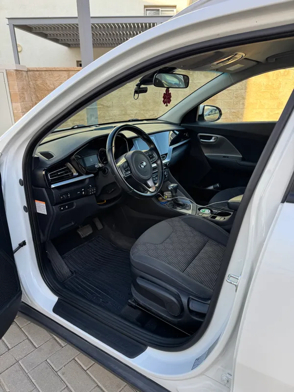Kia Niro 2nd hand, 2021, private hand