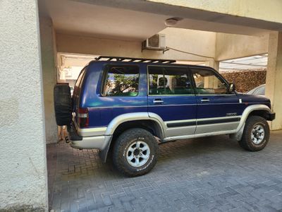 Isuzu Trooper 2ème main, 2002, main privée